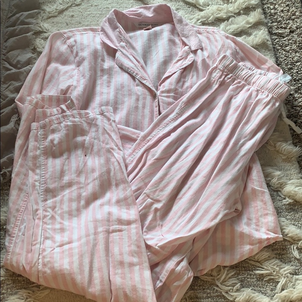 Victoria secret pj set